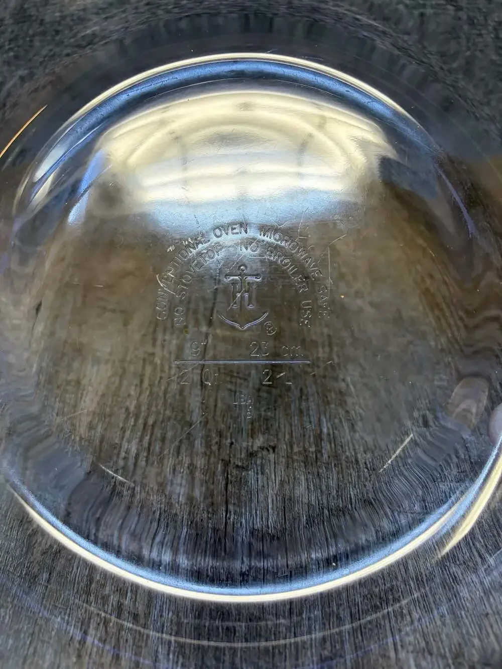 Vintage Anchor Hocking Cobalt Blue Glass 9” dia 2 qt Casserole Baking Dish w Lid